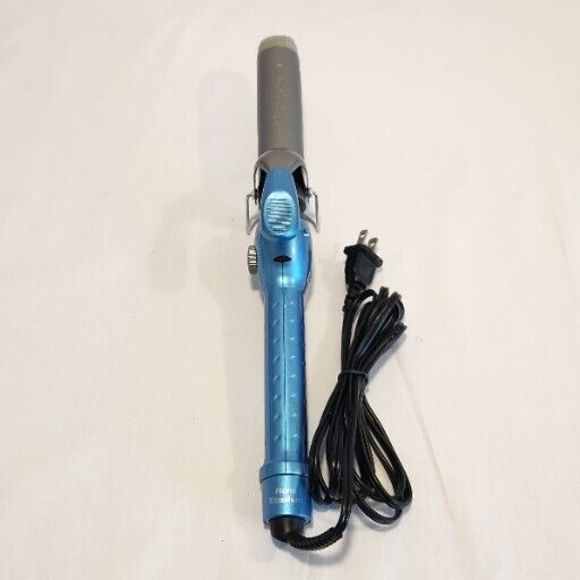 BaByliss PRO Curling Iron Spring Nano Titanium 1.25" Blue - Picture 2 of 8